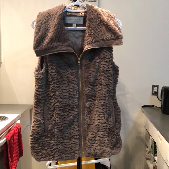Marc New York Vest - Picture 2 of 4